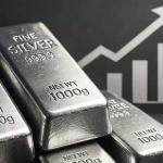 चाँदी की कीमतों में बढ़ोतरी: जानिए कारण, असर और भविष्य का अनुमान